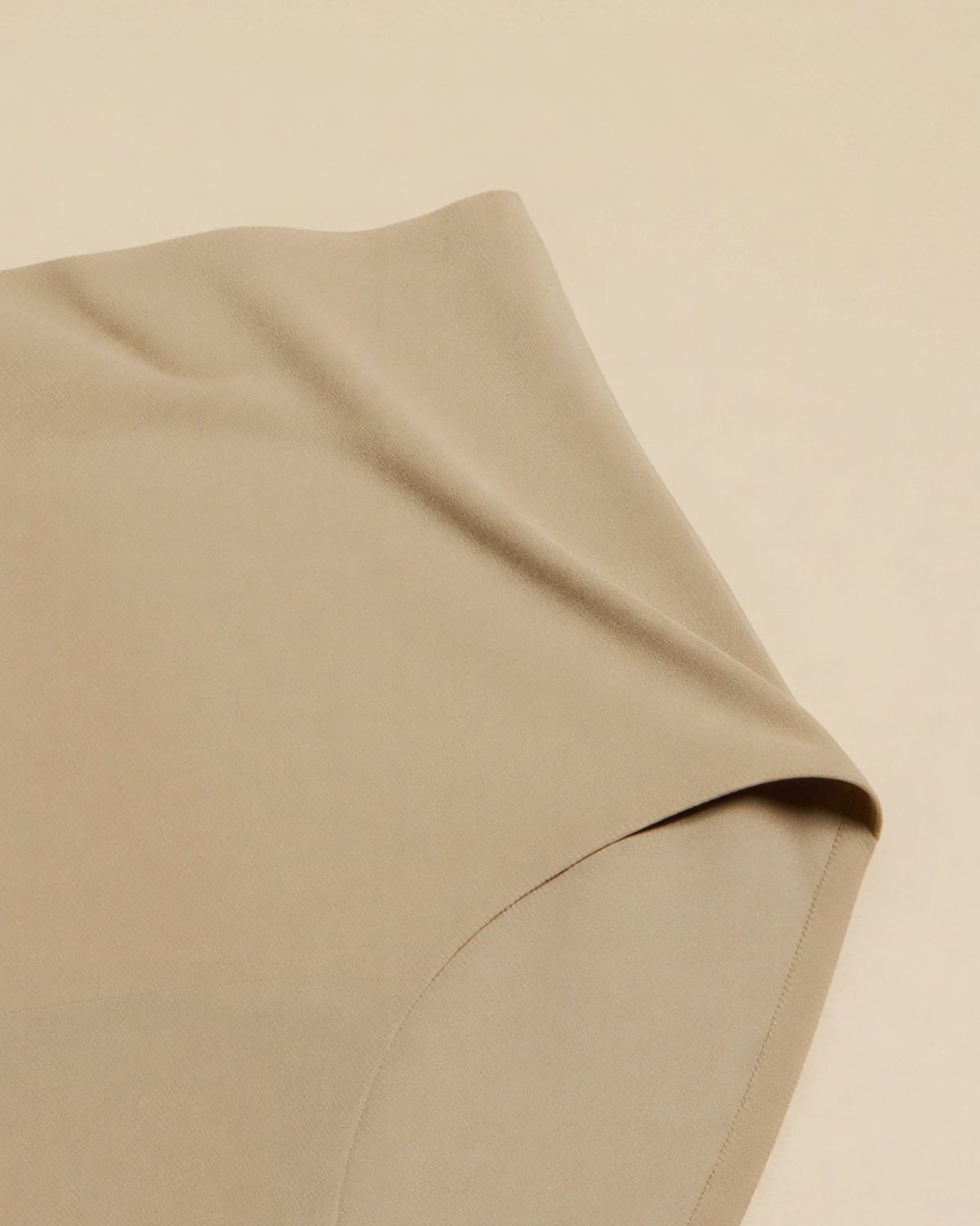 Pynpy' Full Body - Nude period underwear, side view