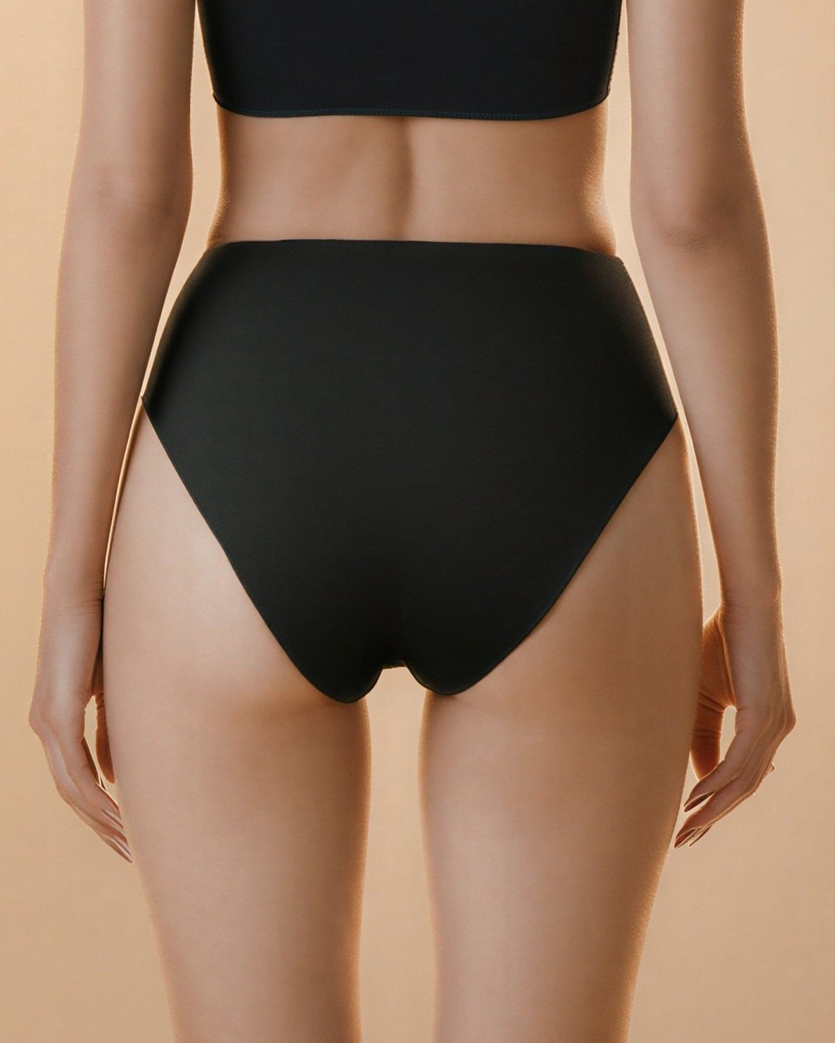 Pynpy' Seamless High Waist - Black period underwear, absorbent layer detail