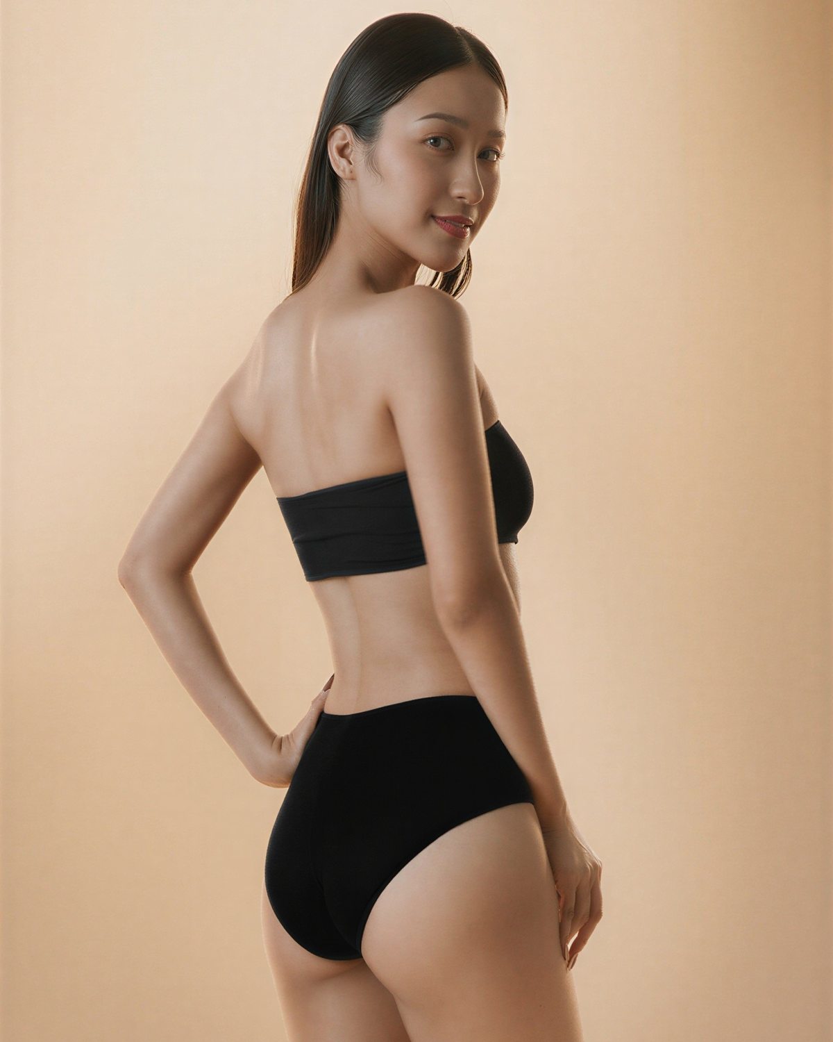 Pynpy' Seamless High Waist - Black period underwear, lifestyle
